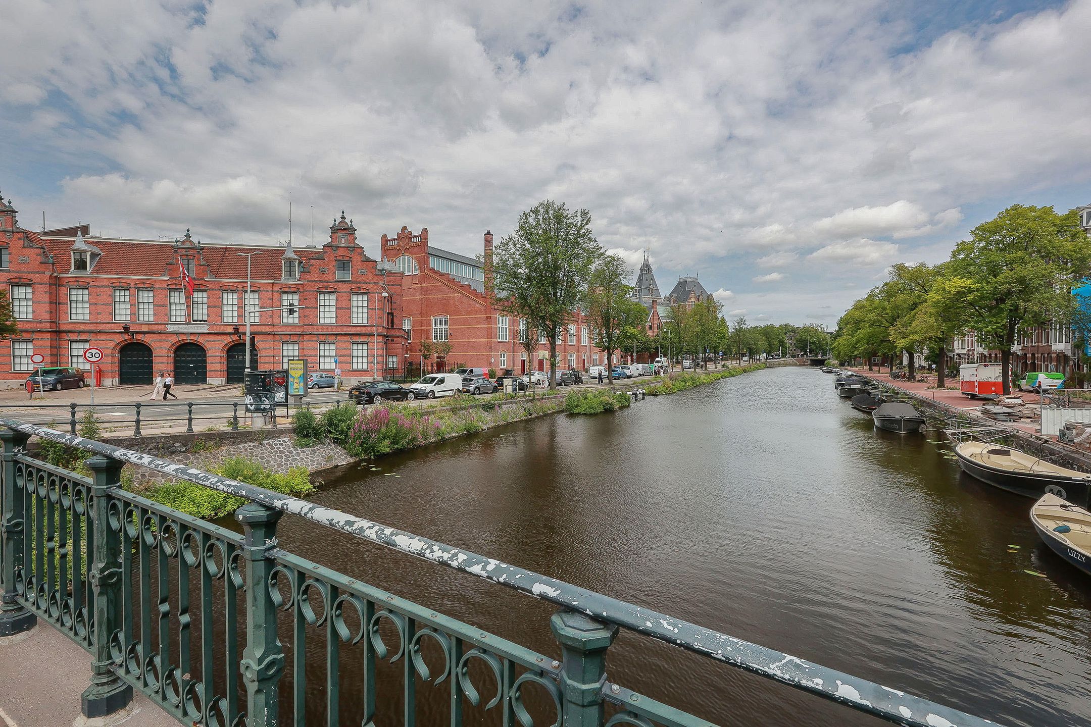 Photo 18 of Gerard Doustraat 16-3A