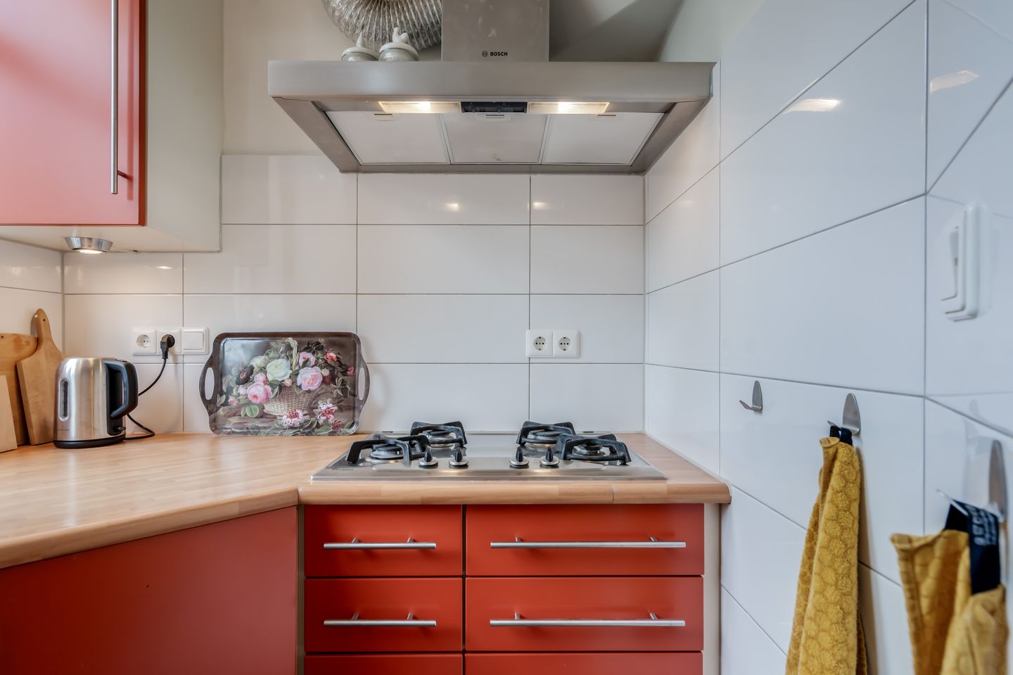 Photo 25 of Van der Waalsstraat 1-B