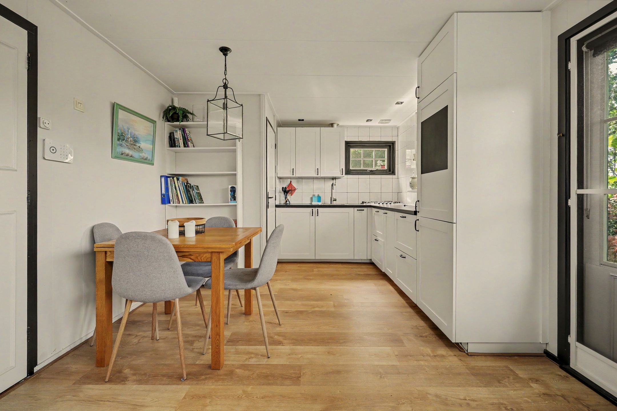 1-bedroom freehold villa in Oostvoorne — photo 3 of 5
