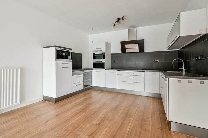 Appartement te huur: Lelybaan 48, Lelystad