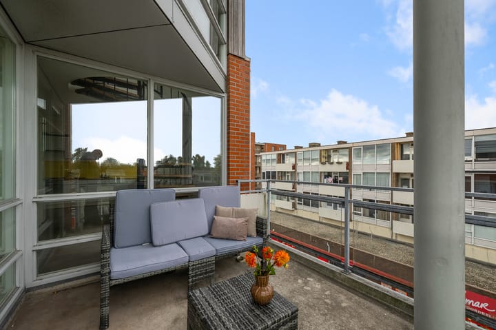 Appartement te koop: Eikenstraat 59, Beverwijk