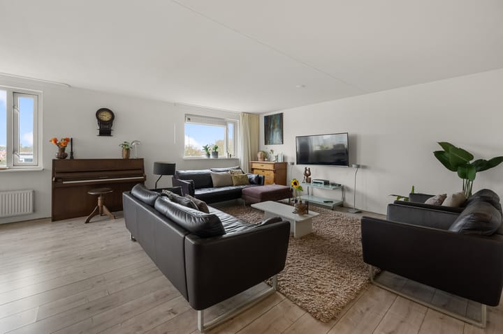 Appartement te koop: Eikenstraat 59, Beverwijk