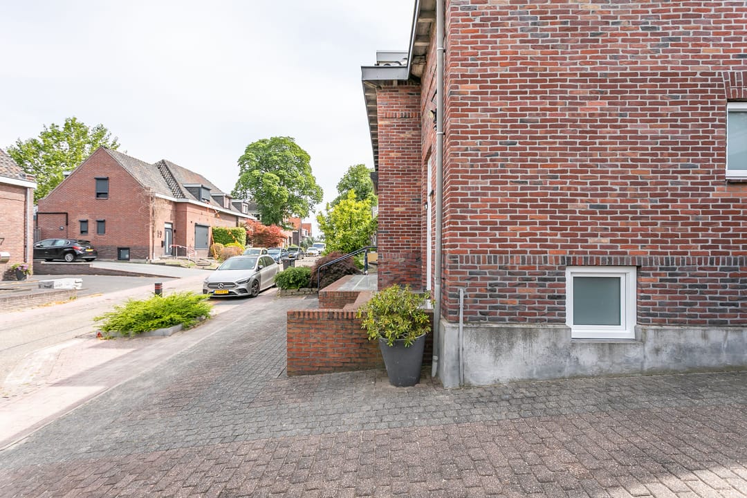 Foto 43 van Brunahildestraat 6