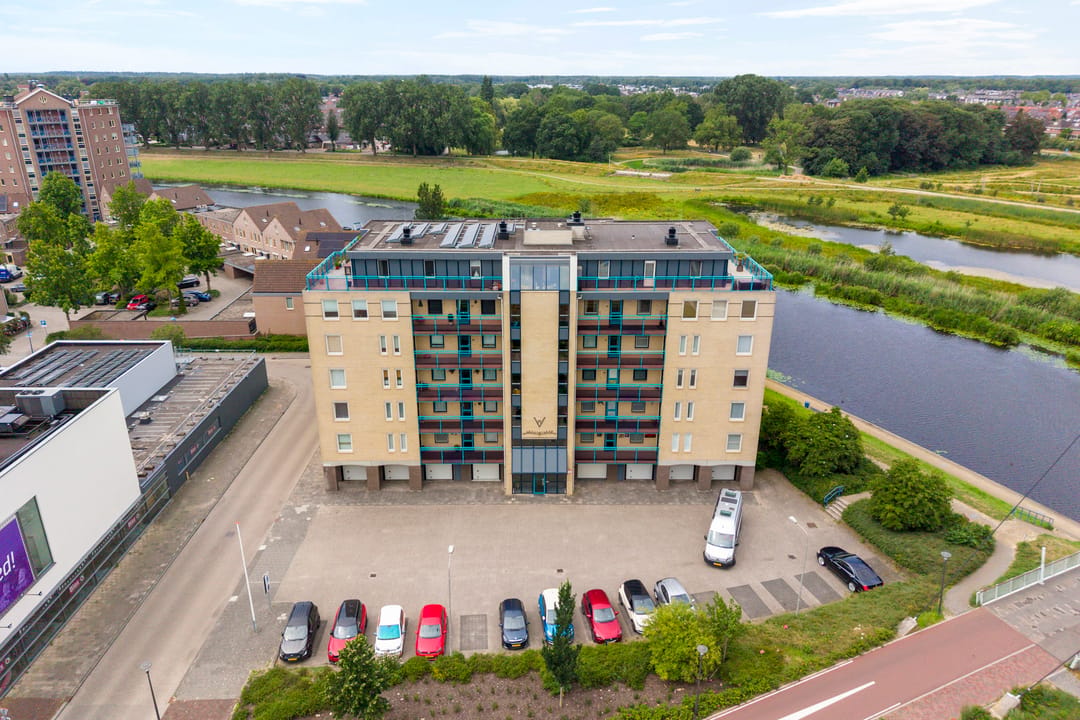 Photo 8 of Vechtvoorde 17