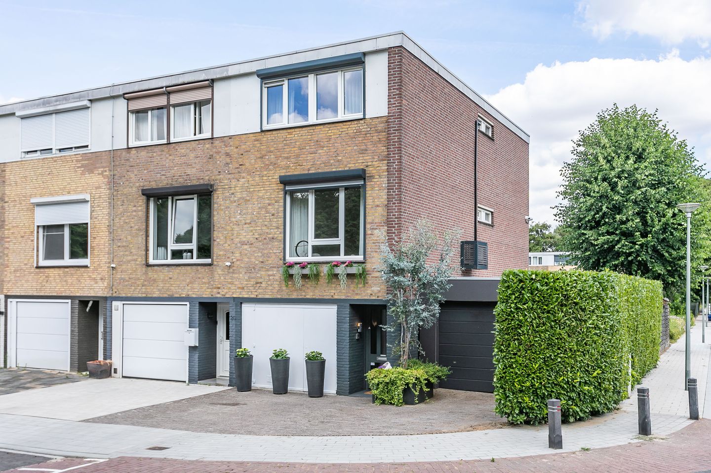 Foto 40 van De Gasperistraat 22