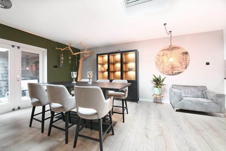 Twee-onder-één-kap te koop: Woenselsestraat 339, Eindhoven