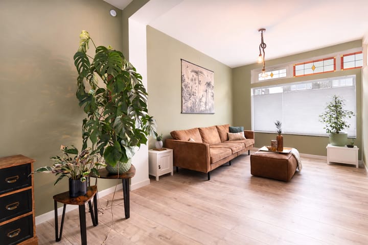 Twee-onder-één-kap te koop: Woenselsestraat 339, Eindhoven