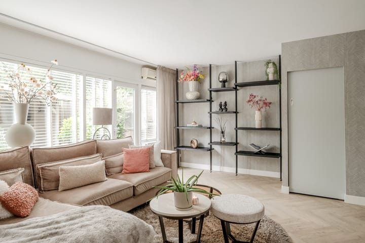 Tussenwoning te koop: Gentiaanhof 7, Losser