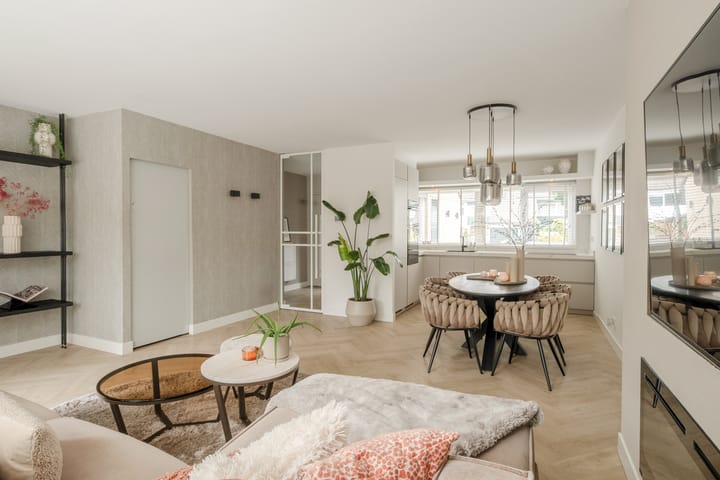 Tussenwoning te koop: Gentiaanhof 7, Losser
