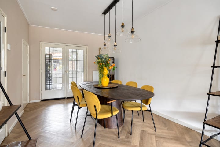 Hoekwoning te koop: Ootmarsumsestraat 341, Almelo
