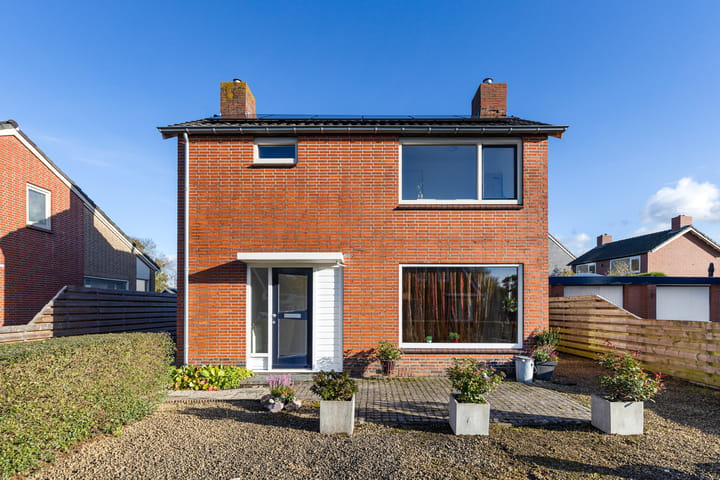 Vrijstaande woning te koop: Fregatlaan 4, Delfzijl