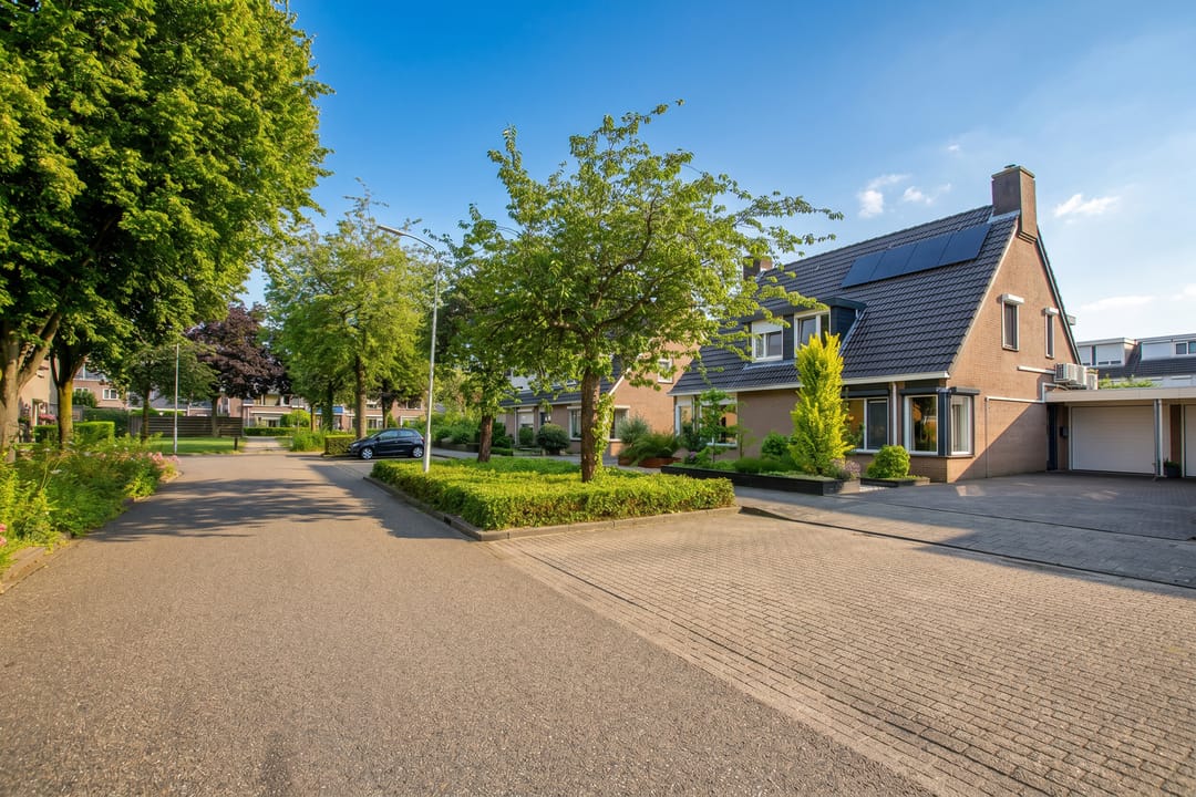 Photo 32 of Colenbranderstraat 195