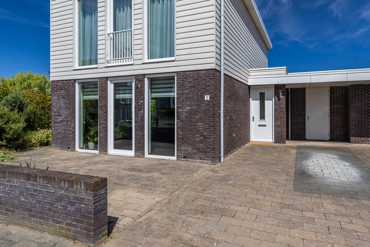 Hoekwoning te koop: Kristiansandstraat 2, 'S-Gravenhage