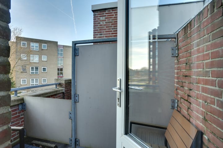 Appartement te koop: Naardingerland 4, Huizen