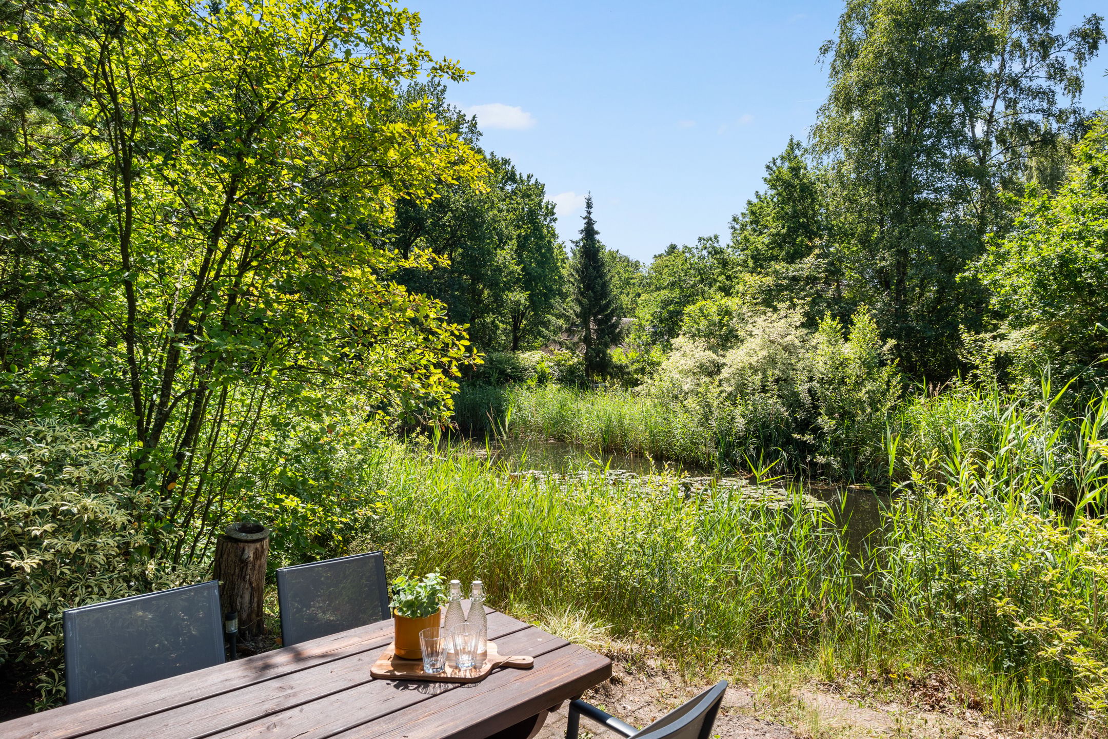 3-bedroom freehold villa in Hooghalen — photo 2 of 5
