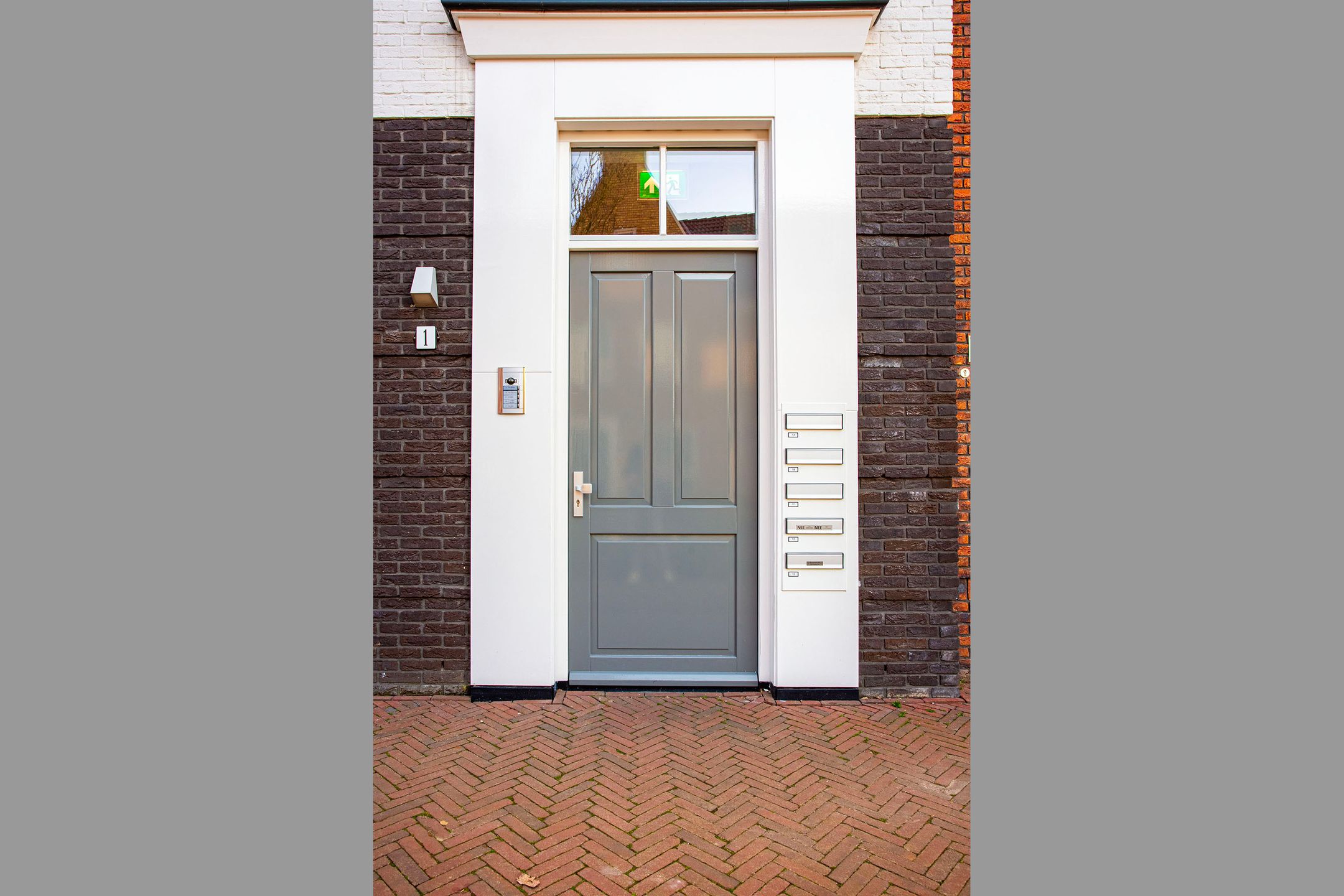 Photo 18 of Otto van Asperenstraat 1-D
