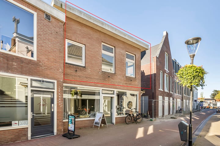 Photo 4 of Hoogstraat 105-B