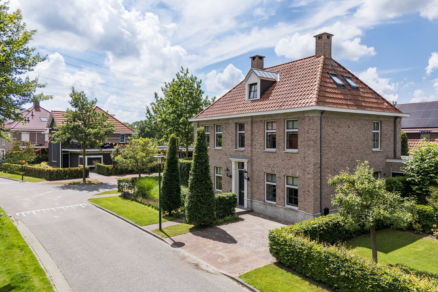 Foto 5 van Tijplaats Es 16