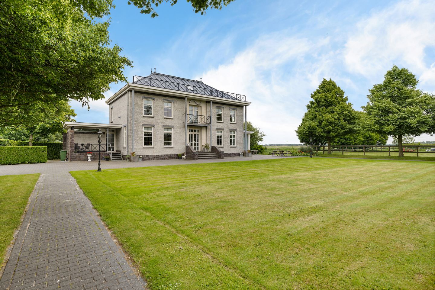 Foto 4 van Stationsweg 10-B