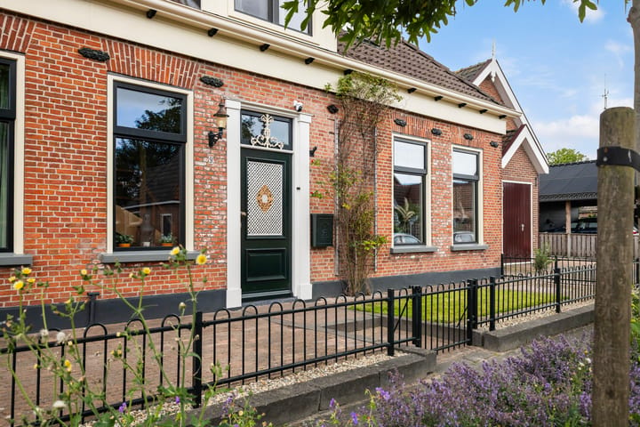 Vrijstaande woning te koop: Wânswerterdyk 9, Burdaard
