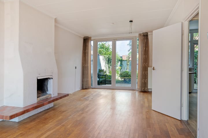 Tussenwoning te koop: Curaçaostraat 4, Hengelo