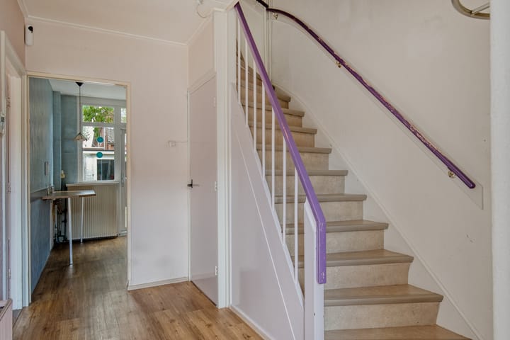 Tussenwoning te koop: Curaçaostraat 4, Hengelo