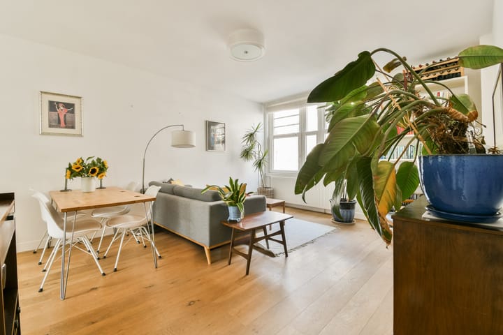 Photo 2 of Filips van Almondestraat 23-1