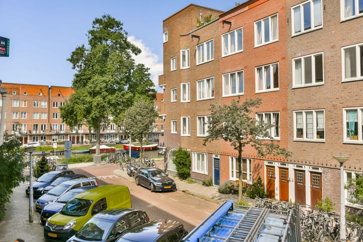 Photo 4 of Filips van Almondestraat 23-1
