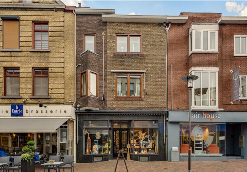 View photo 1 of Hoofdstraat 17