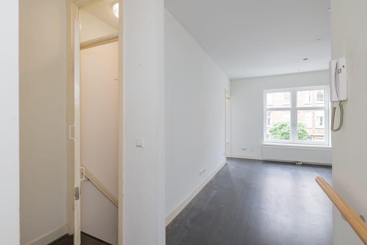 Foto 5 van Tweede Van der Helststraat 44-1