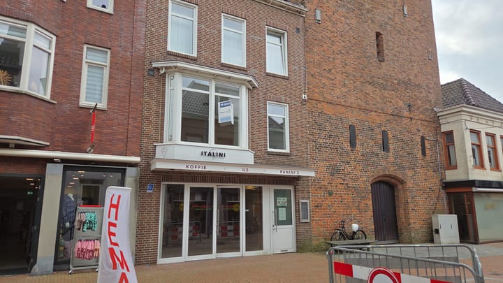 Torenstraat 8