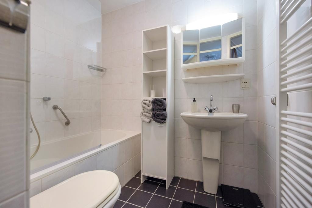 Photo 21 of Westvest 36-D