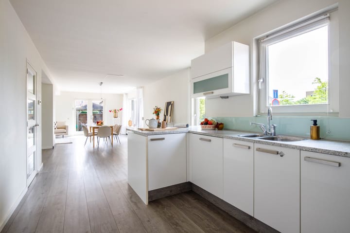 Vrijstaande woning te koop: Kerkweide 21, Leidschendam
