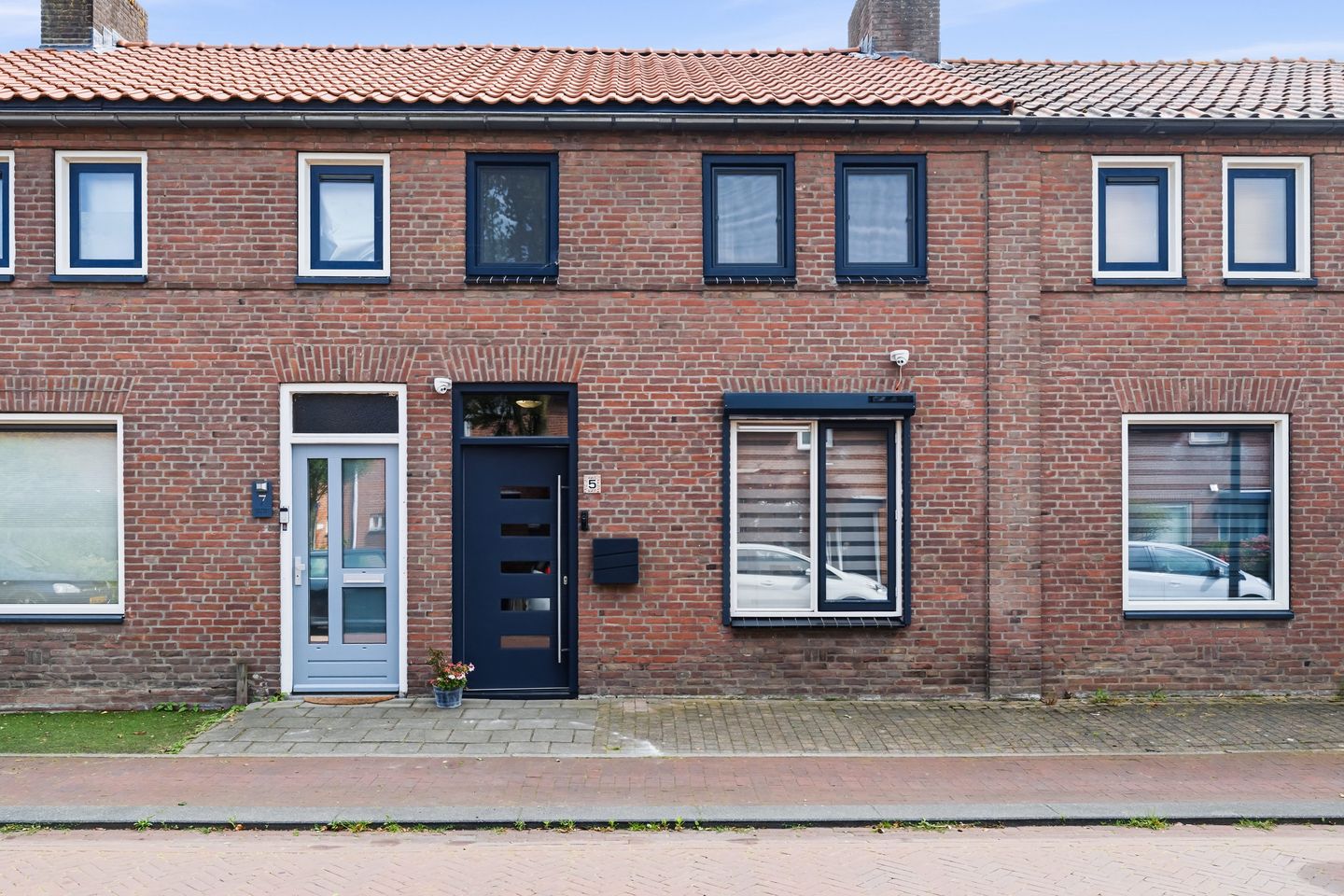 Foto 1 van Alde-Biezenstraat 5