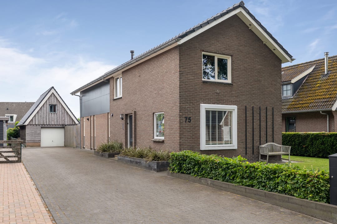 Foto 1 van Schooldijk 75