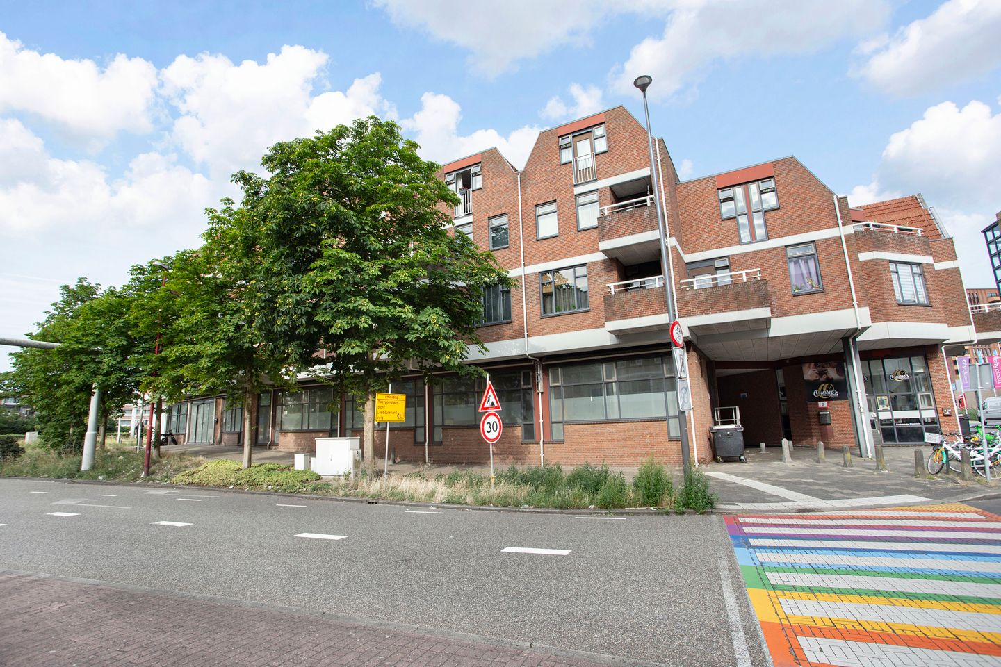 Foto 1 van Weverstedehof 46