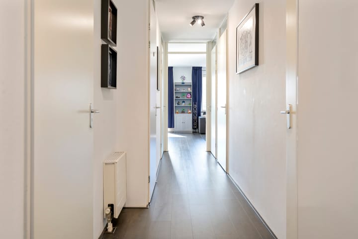 Appartement te koop: Vurehout 53, Zaandam