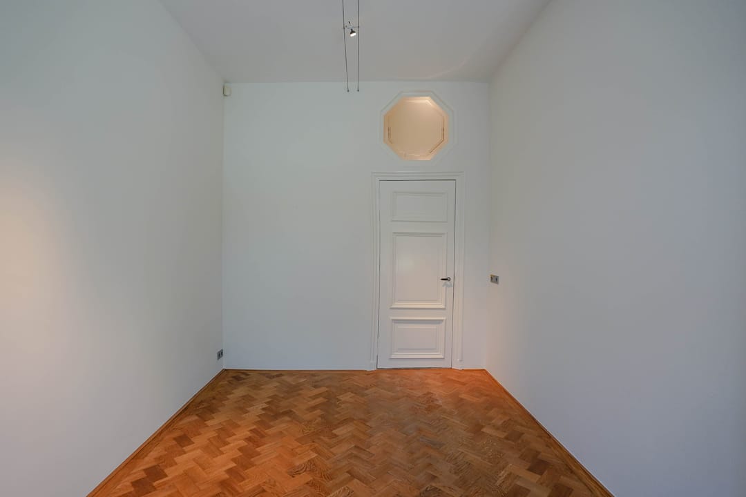 Photo 38 of Surinamestraat 21