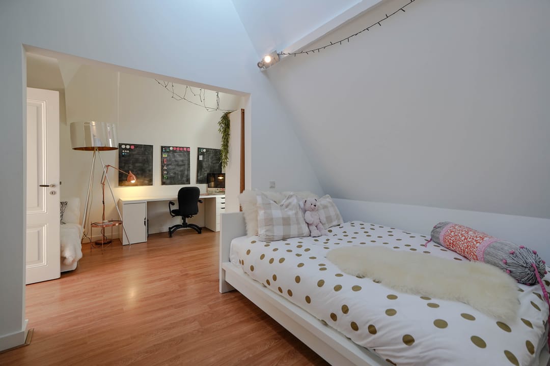 Photo 86 of Surinamestraat 21