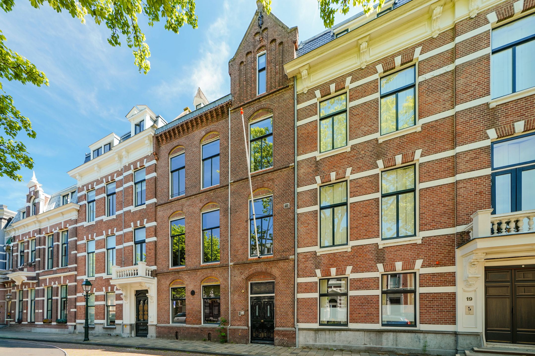 Photo 6 of Surinamestraat 21