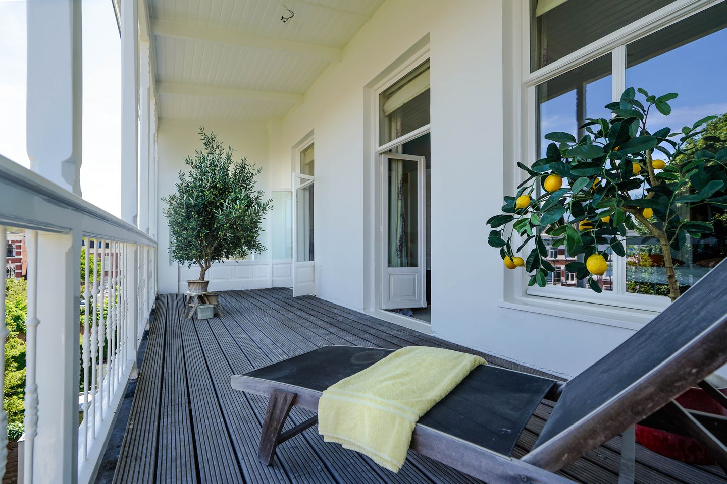 Photo 74 of Surinamestraat 21