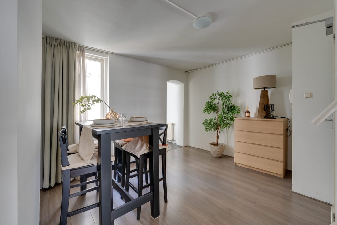 Photo 11 of Fokke Simonszstraat 16-1