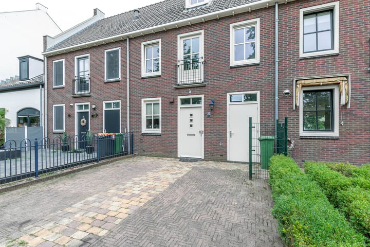 Foto 2 van Bergenboulevard 126