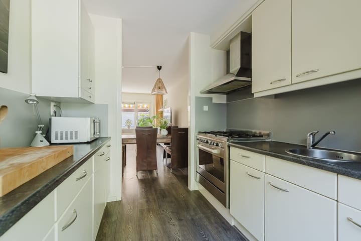 Tussenwoning te koop: Heliotroopdijk 98, Roosendaal
