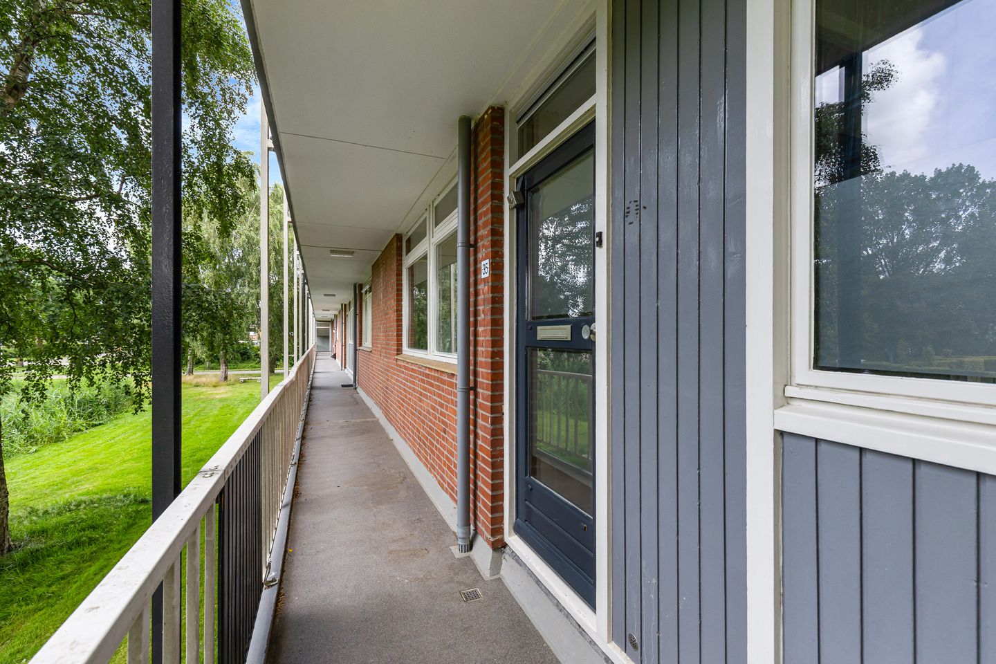 Foto 10 van Scherwolderhemstraat 35