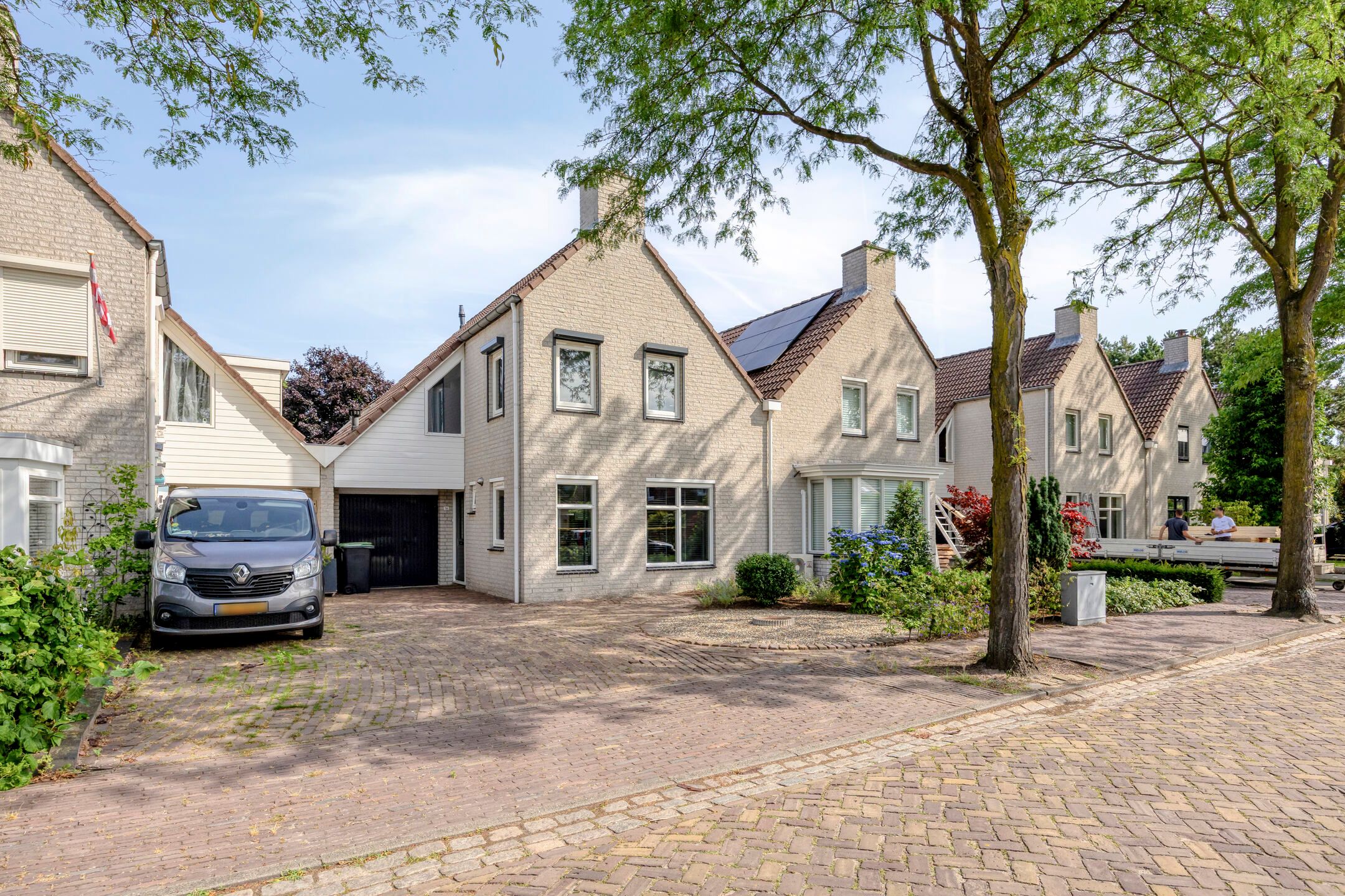Hoefstraat 16 