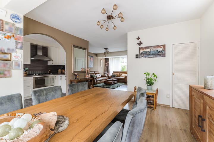 Tussenwoning te koop: Armstrongstraat 4, Hilvarenbeek