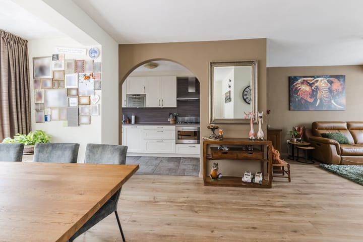 Tussenwoning te koop: Armstrongstraat 4, Hilvarenbeek