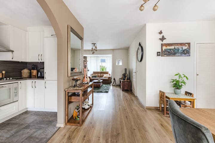 Tussenwoning te koop: Armstrongstraat 4, Hilvarenbeek