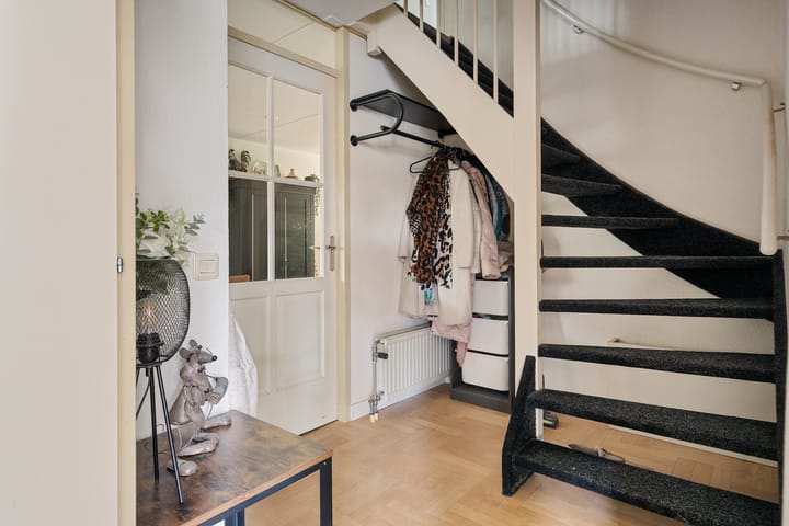 Tussenwoning te koop: Mariëndaal 56, Enschede